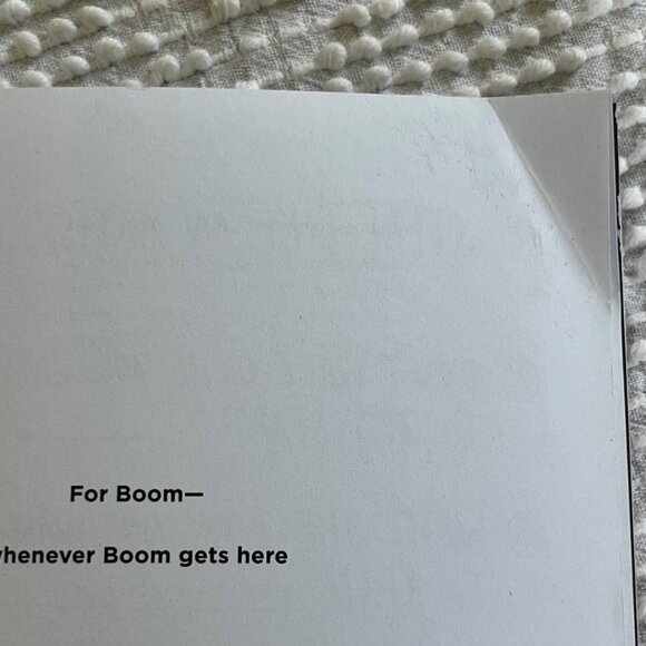 2 Books - Big Magic by Elizabeth Gilbert and Steal Like an Artist by A. Kleon - Picture 11 of 15